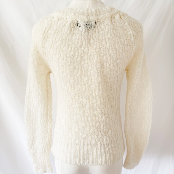 GITANO White Knit Sweater with Floral Detail Medium - Picture 5 of 6
